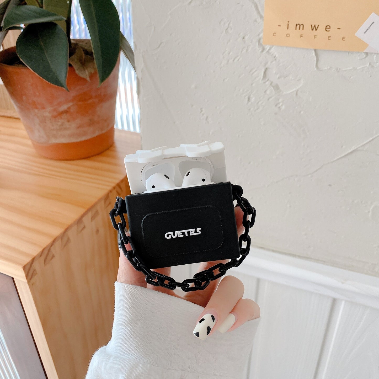 Compatible with Apple, Chain bag headphone case
